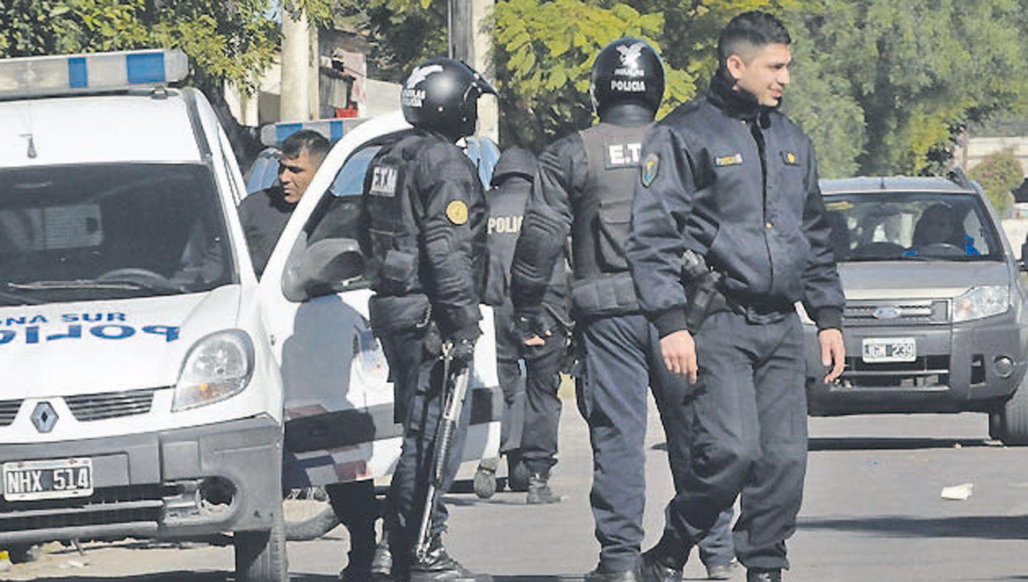 Golpeoacute a una mujer cuando lo descubrioacute robaacutendole a la vecina y terminoacute tras las rejas