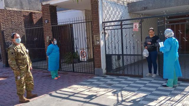 La Municipalidad desplegoacute operativo de buacutesqueda activa de pacientes sintomaacuteticos de Covid