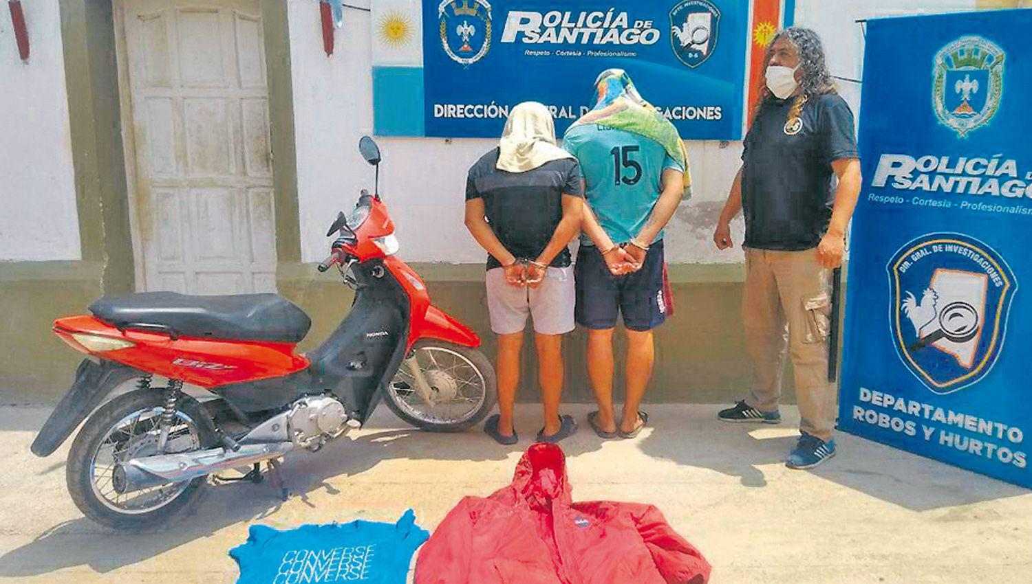 Apresan a dos peligrosos arrebatadores y recuperan bienes