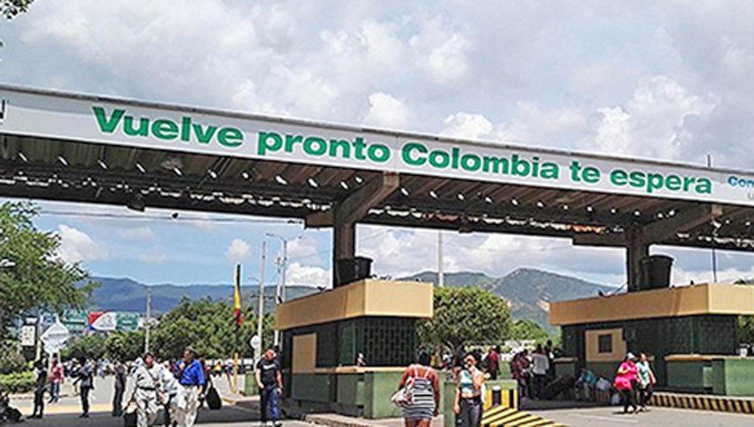 Colombia extendioacute  el cierre de fronteras por la pandemia