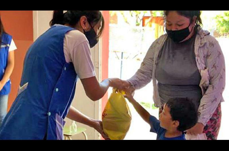 Se entregaron unidades alimentarias en primera infancia