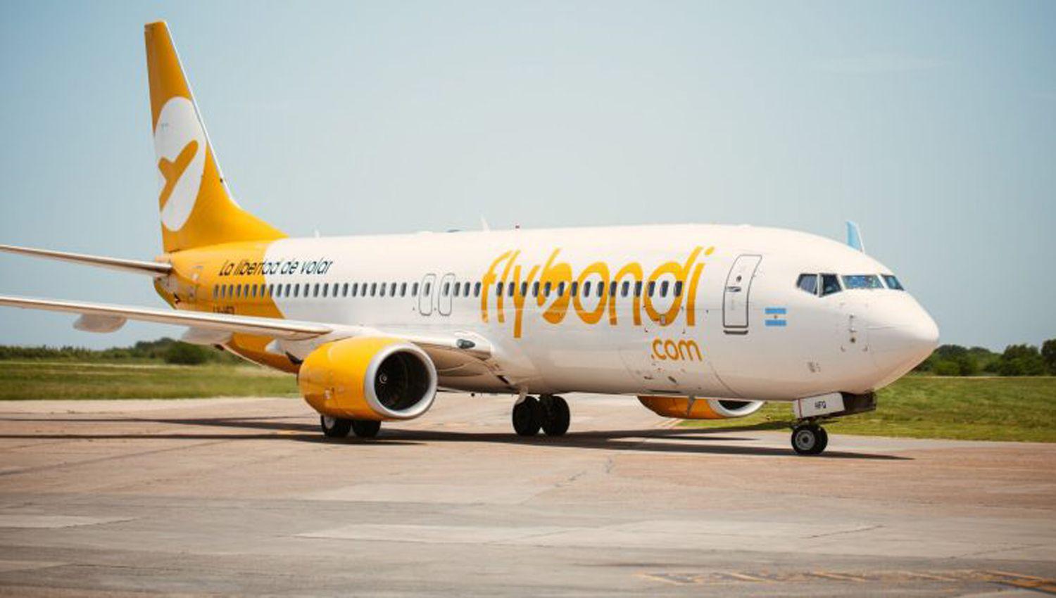 Flybondi canceloacute sus vuelos por una falla teacutecnica en su uacutenico avioacuten operativo