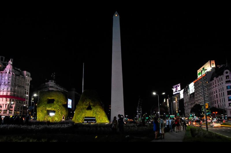 Argentina apaga sus luces en adhesioacuten a la Hora del Planeta