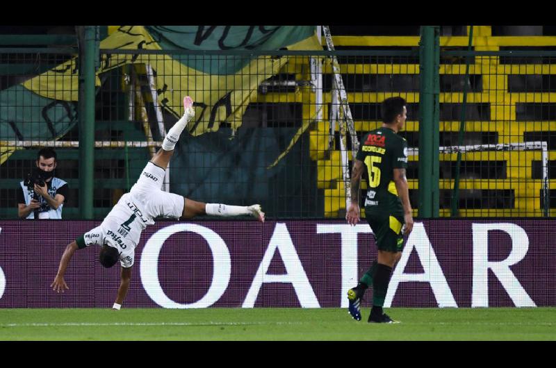 Defensa merecioacute maacutes pero Palmeiras se lleva la ventaja