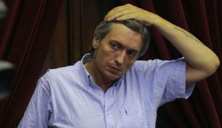 Maacuteximo Kirchner fue internado por un posible coacutelico renal