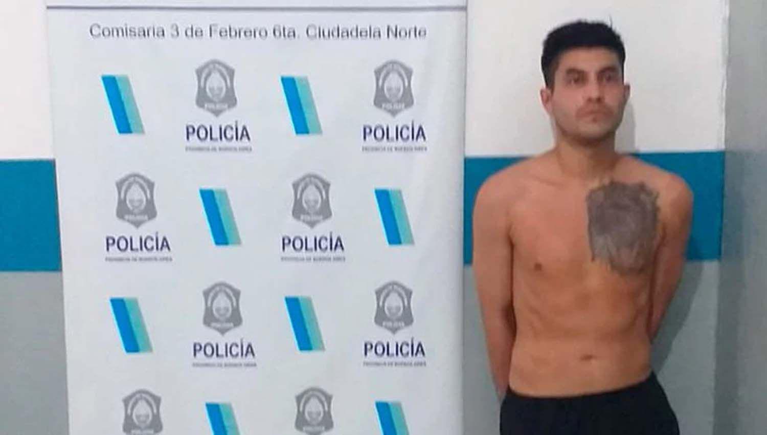 El detenido por matar a su padre en Fuerte Apache alegó un pacto con San La Muerte