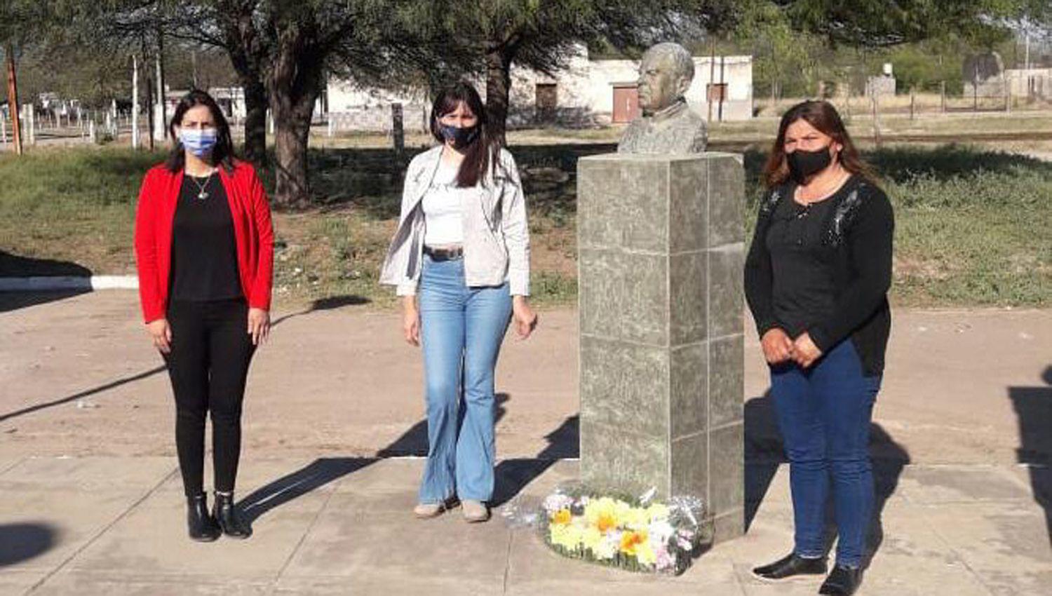 En la ciudad de Colonia Dora se recordoacute la figura de Domingo F Sarmiento