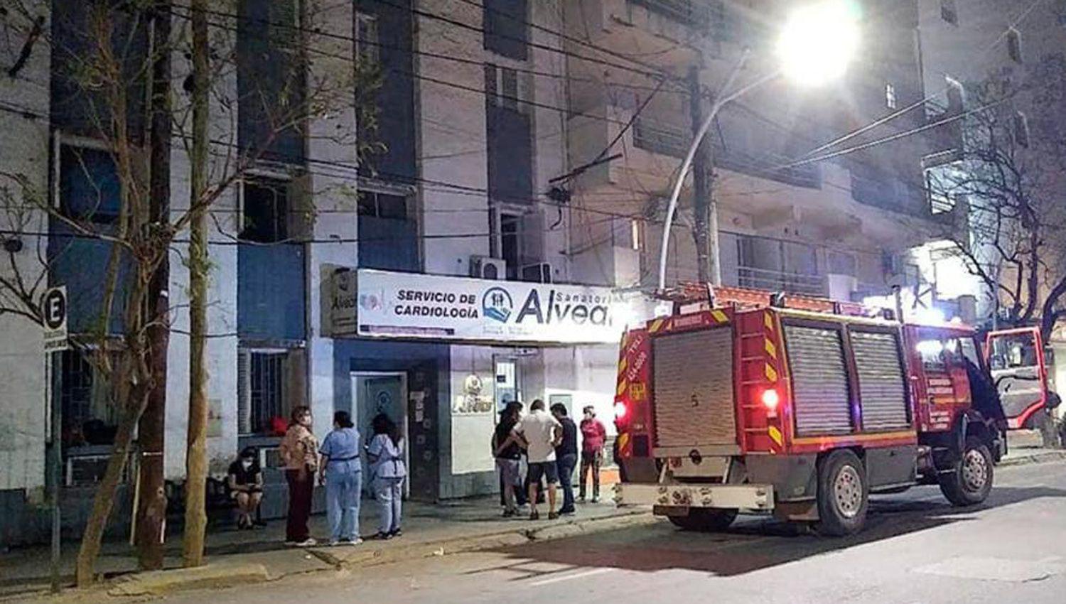 Un principio de incendio causoacute paacutenico en un sanatorio de calle Moreno