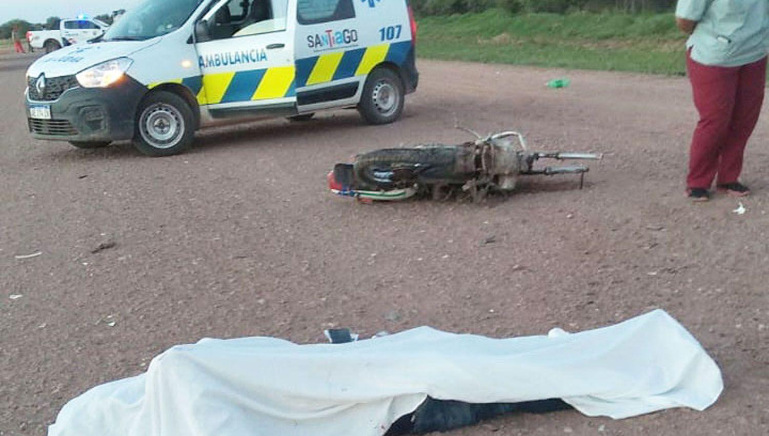 Dos motociclistas santiaguentildeos mueren en accidente de traacutensito