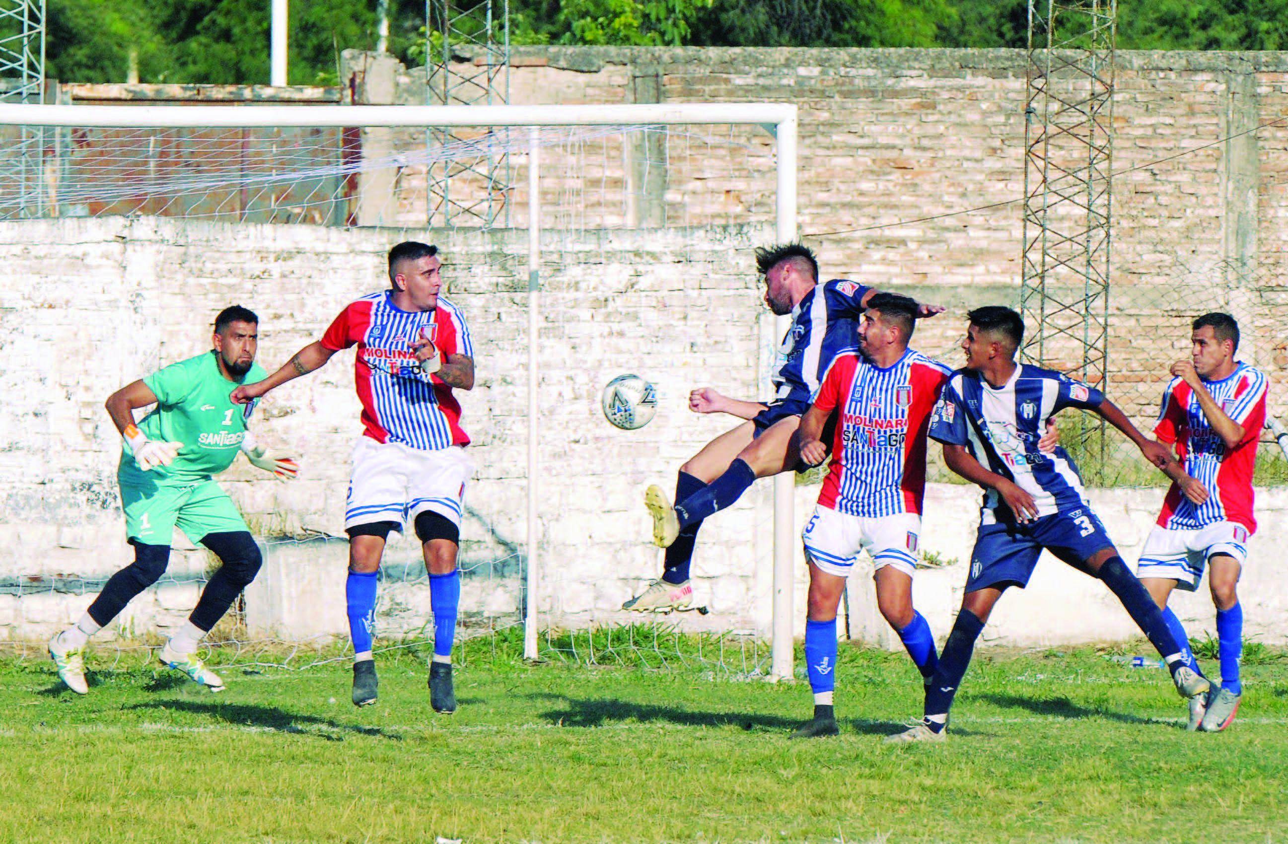 Unión Santiago y Sarmiento protagonizaron un juego parejo y el resultado final así lo refleja La revancha promete ms emociones