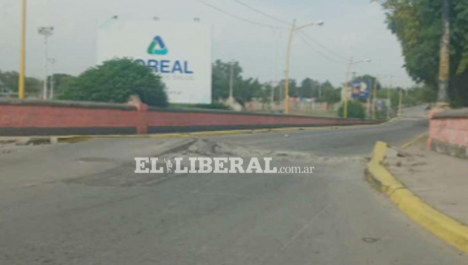 Calor sofocante en Santiago del Estero- reventoacute el pavimento en la costanera