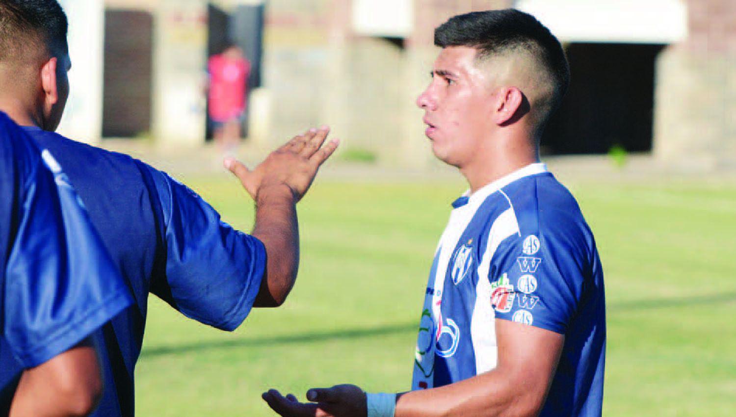 Valdez- El fuacutetbol es asiacute hay que ser fuerte para salir de esto