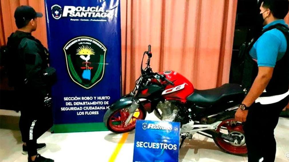 Esclarecen robo a una concesionaria del barrio Cabildo y recuperan moto valuada en 800 mil pesos