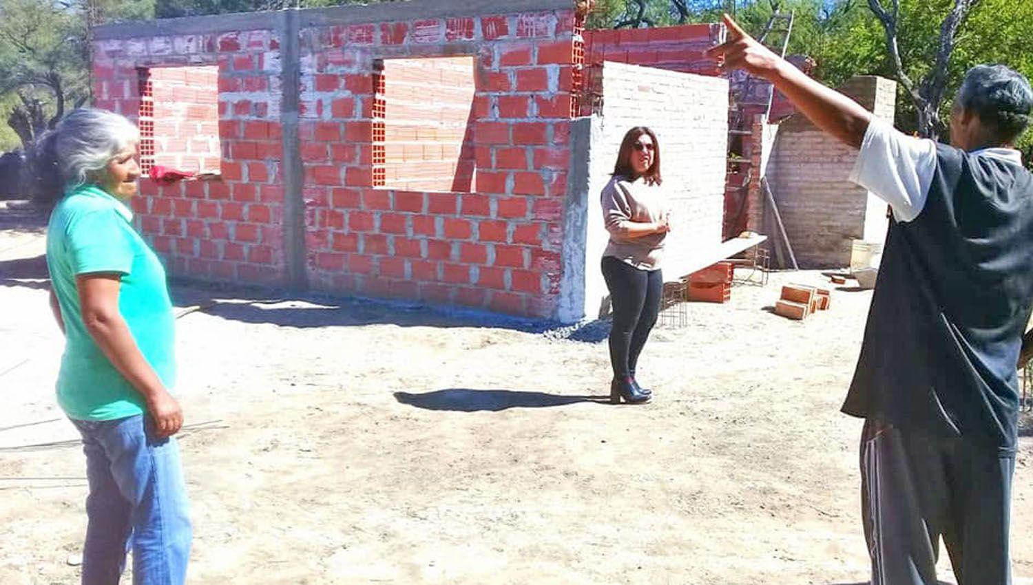 En Colonia Dora avanza la construccioacuten de maacutes viviendas sociales