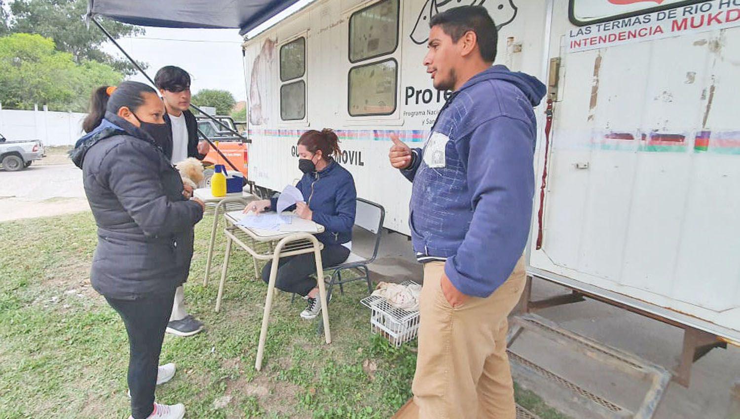 Nueva campantildea de castracioacuten de perros y gatos en el barrio Galeano