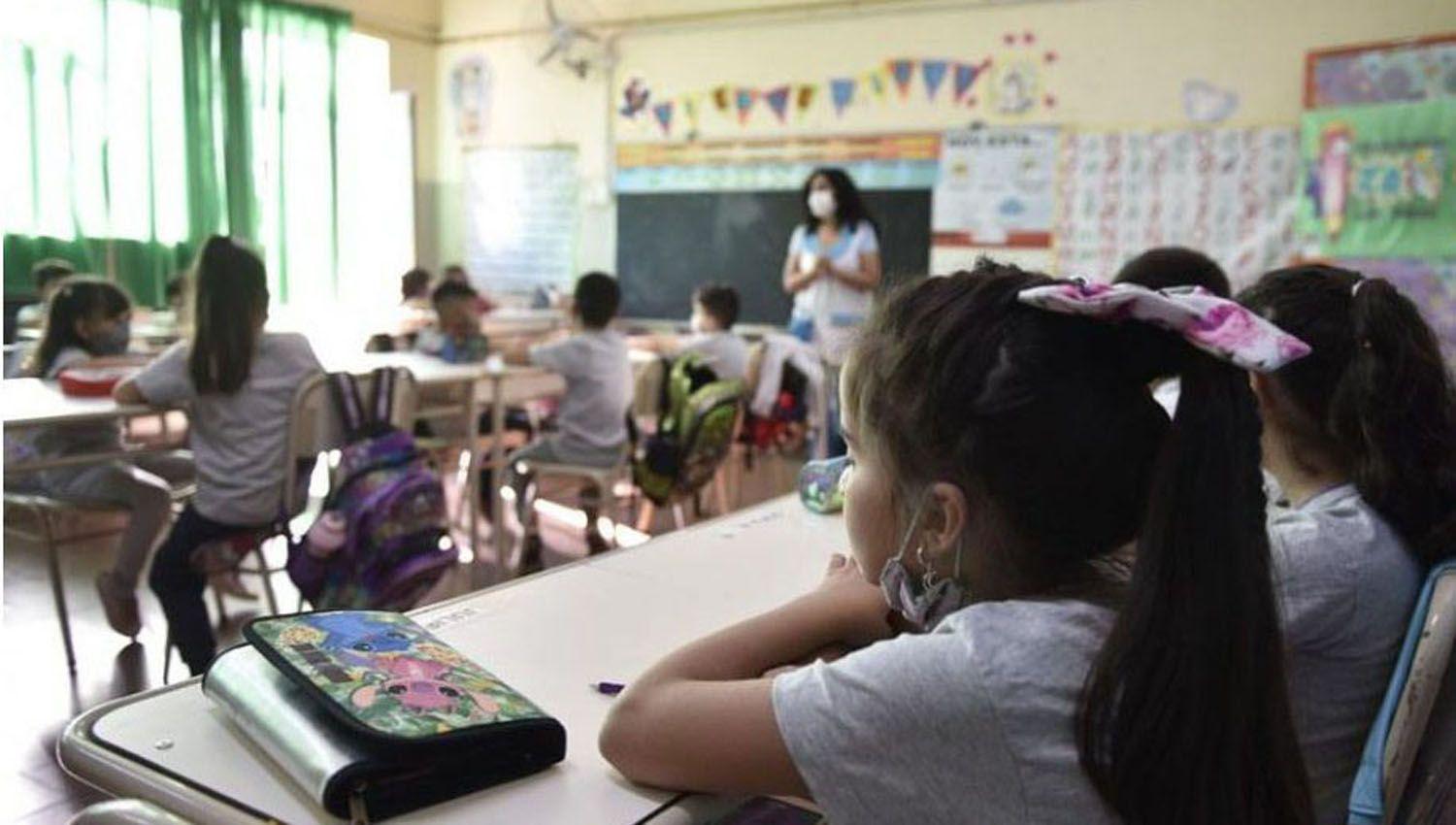 Cuatro provincias confirmaron que tendraacuten 5 horas de clases