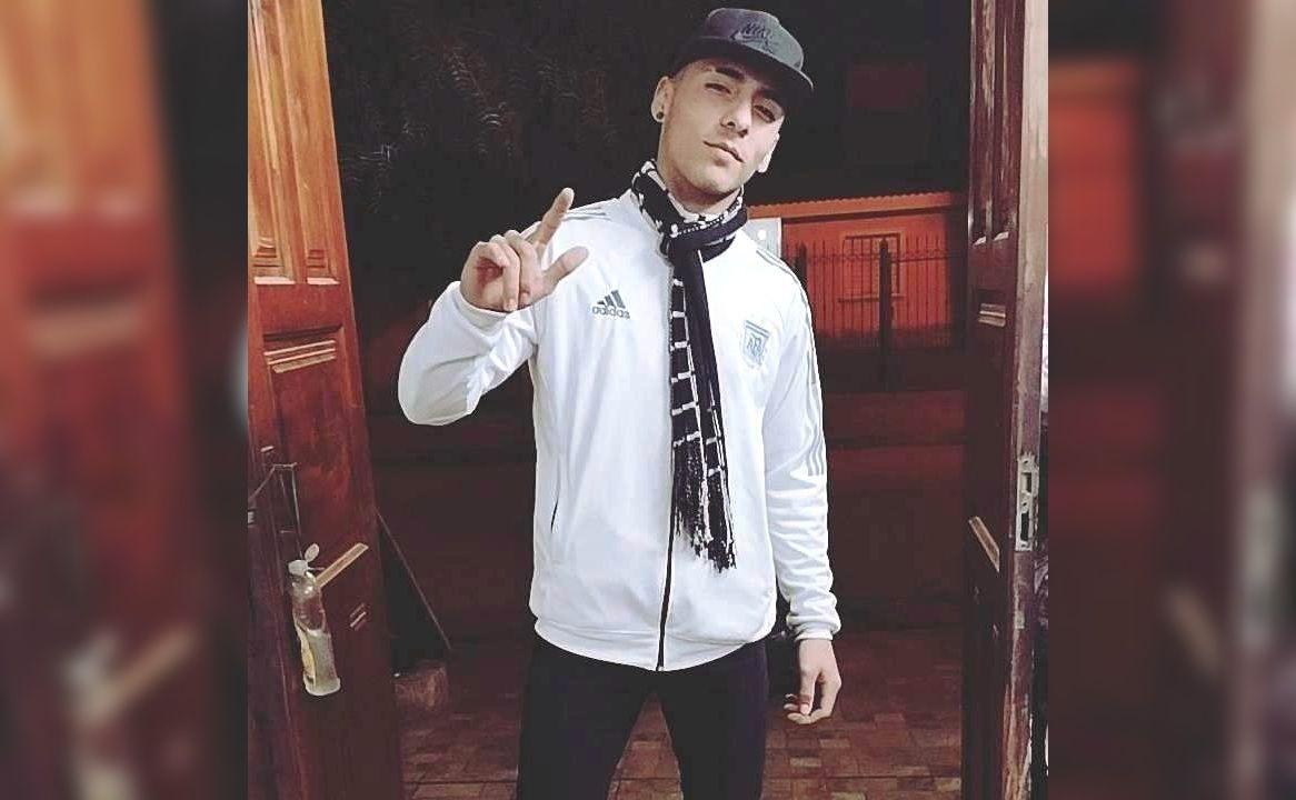 Consternacioacuten en las redes- quieacuten era el joven asesinado por un policiacutea en el barrio Siglo XXI