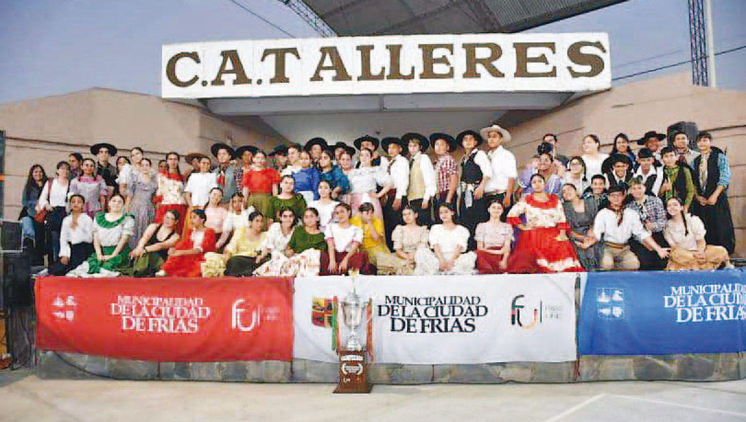 El colegio William C Morris ganoacute los Juegos Intercolegiales en Friacuteas