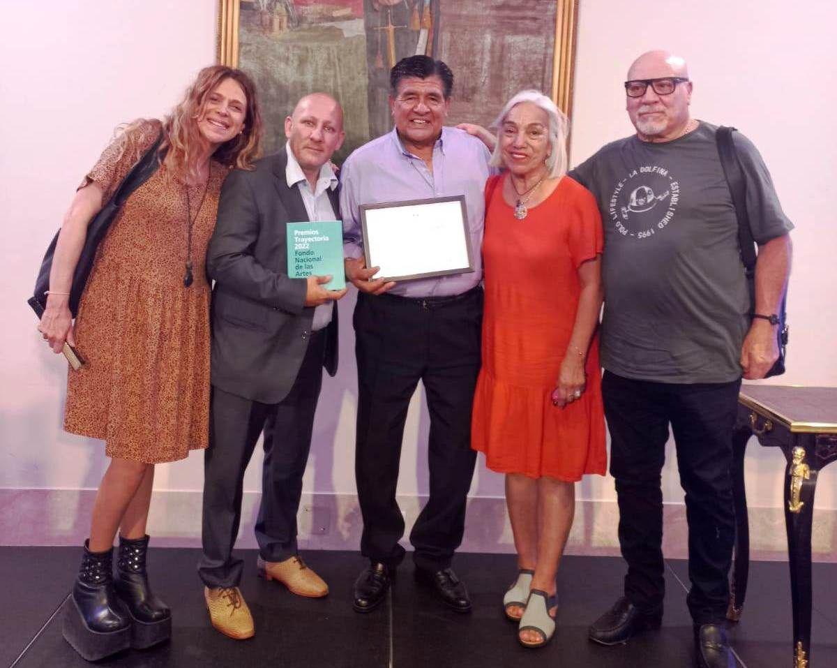 El Fondo Nacional de las Artes entregoacute un Premio Trayectoria al Indio Froilaacuten