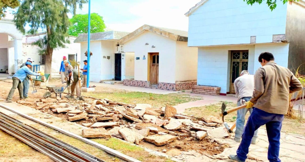 Comenzoacute la obra de remodelacioacuten del ingreso al cementerio Cristo Rey