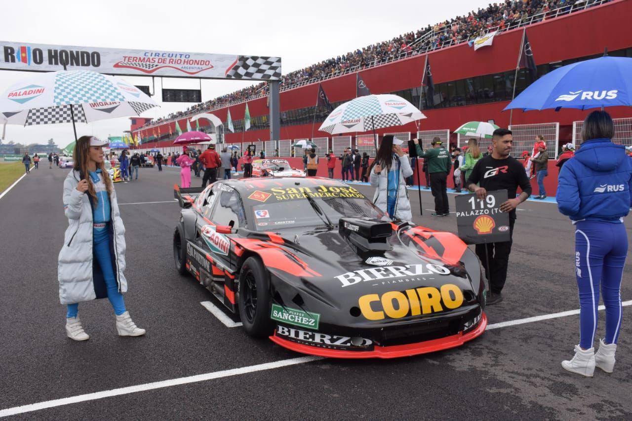 Algunas imaacutegenes del espectaacuteculo del TC Pista en Las Termas