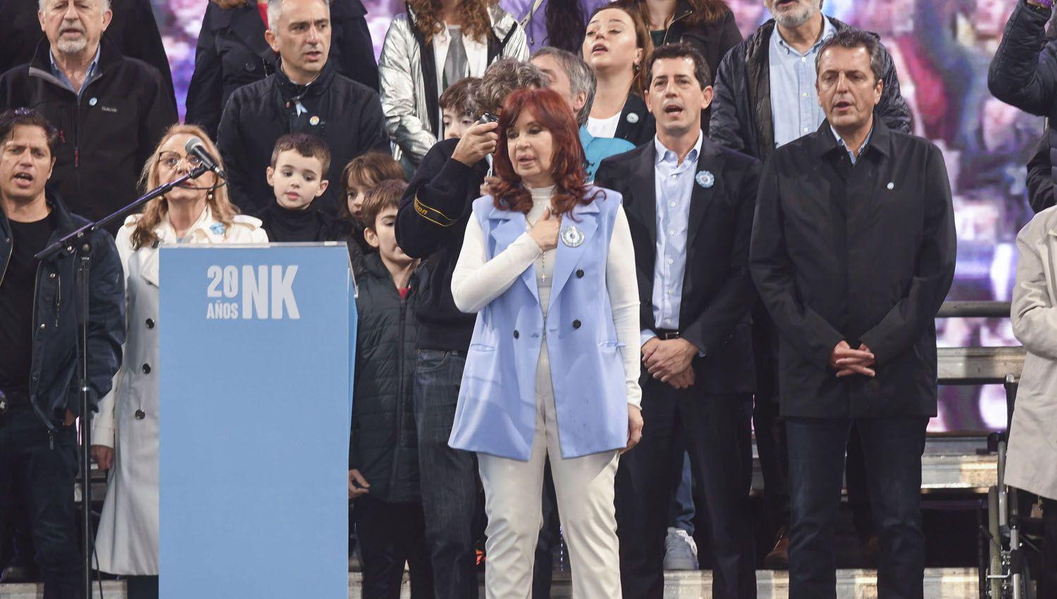 Sin definiciones electorales Cristina Kirchner criticoacute a Macri y elogioacute al Gobierno