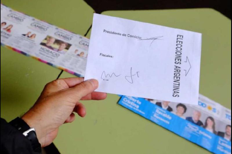 El voto en blanco quedoacute en cuarto lugar con 1148342 personas entregaron su sobre vaciacuteo