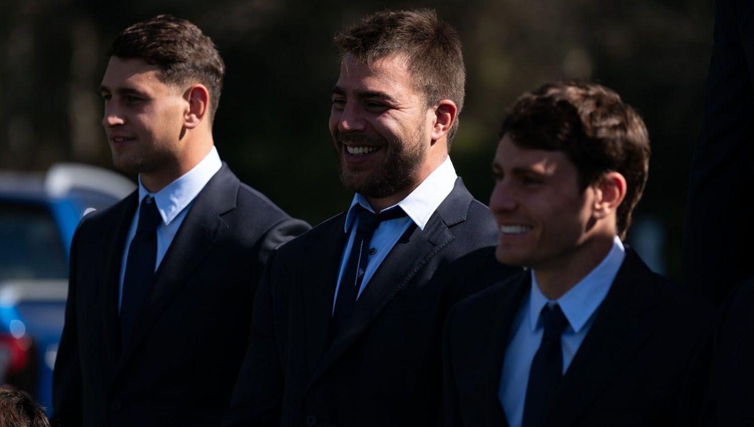 Facundo Isa participoacute de la foto oficial de Los Pumas