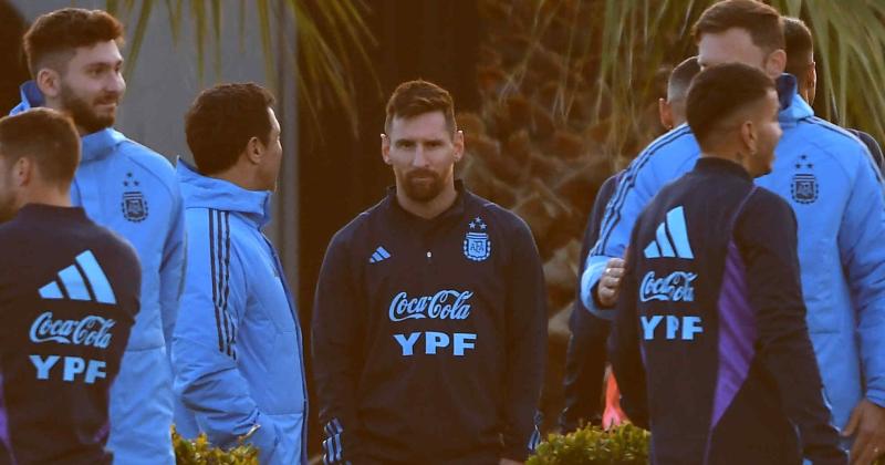 Messi llegoacute hizo un trabajo livianito y Scaloni ya tiene definido el equipo titula