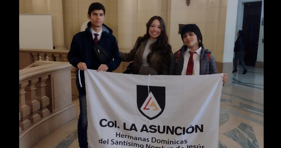 En concurso nacional premian  a dos alumnos de La Asuncioacuten