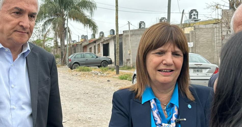 Bullrich recorrioacute el barrio de Milagro Sala en Jujuy