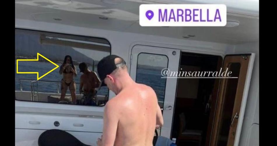 Escandaloso- filtran fotos de Martiacuten Insaurralde con Sofiacutea Clerici paseando en yate por Marbella