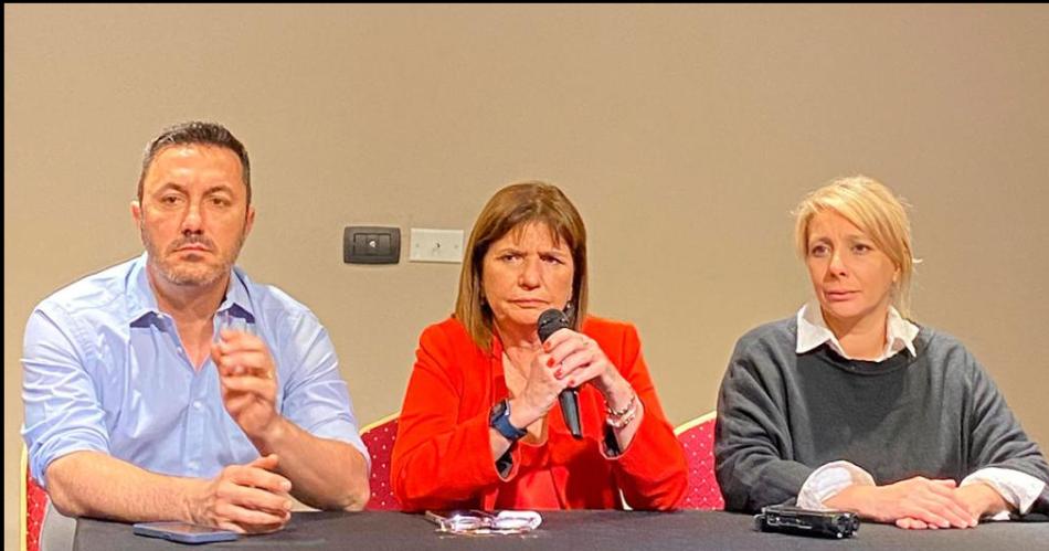 Patricia Bullrich en conferencia de prensa