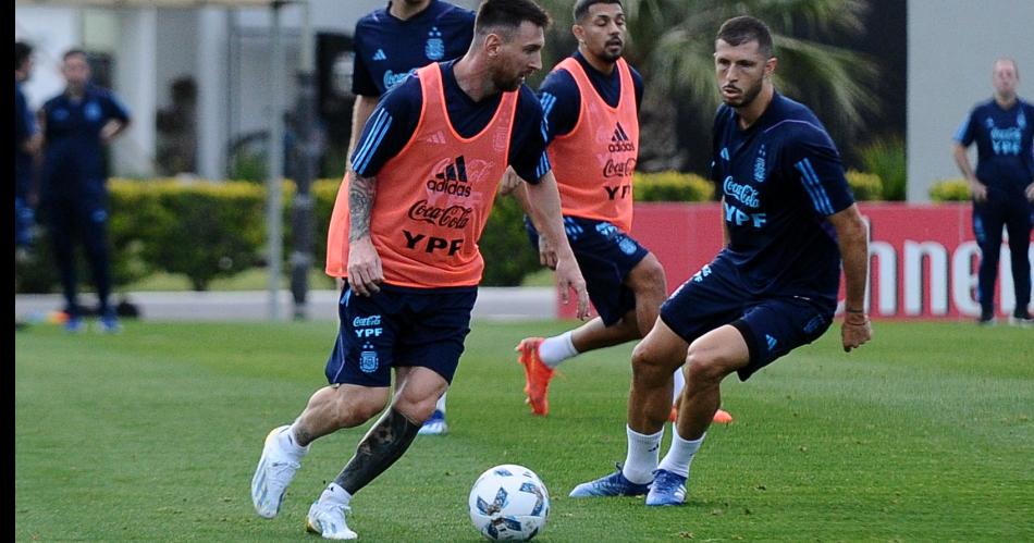 La Seleccioacuten con Messi en el plantel recibe a Paraguay para seguir de festejos