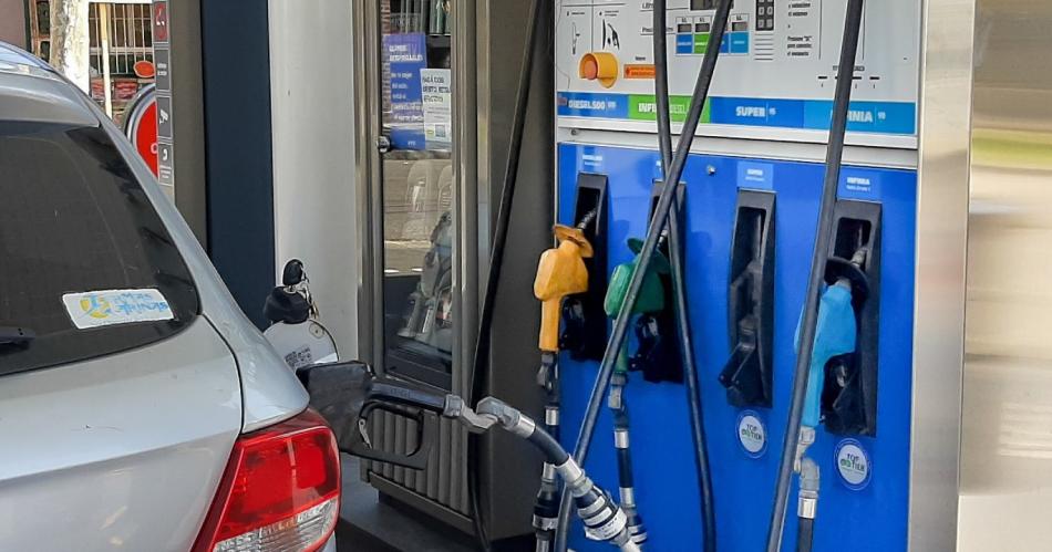 Falta de combustibles en Santiago- desde el Gobierno explicaron el motivo