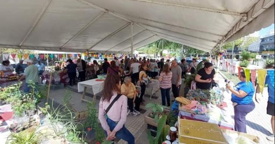 Una multitud participoacute de la Feria Itinerante Municipal termense