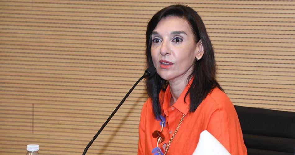 La Ministra de Educacioacuten Mariela Nassif saludoacute a EL LIBERAL por el aniversario