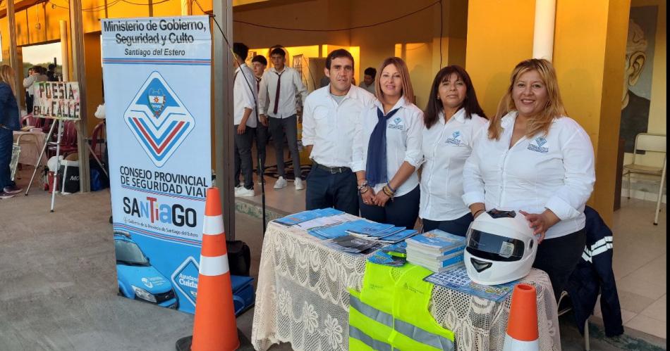 Se realizoacute la primera Feria del Libro Sachero en Sauce Solo