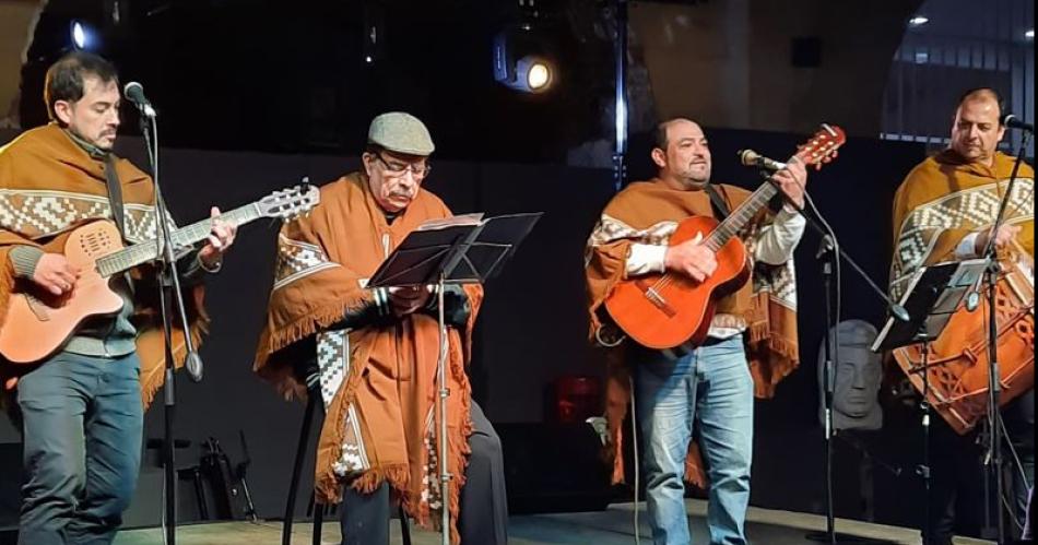 Santiago festejaraacute la Tradicioacuten con Las Voces de Hoy y Luisa Galvaacuten