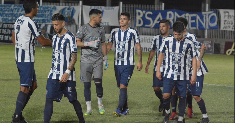 Sarmiento sigue imparable- goleoacute 4-0 a FIDA