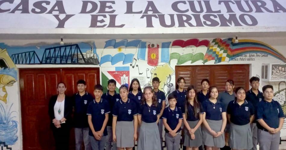 El coro de la Escuela Teacutecnica Nordm 14 actuoacute en la Casa de la Cultura