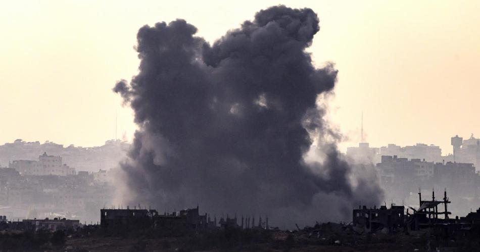 Israel bombardeoacute otra zona cercana a un hospital en Gaza
