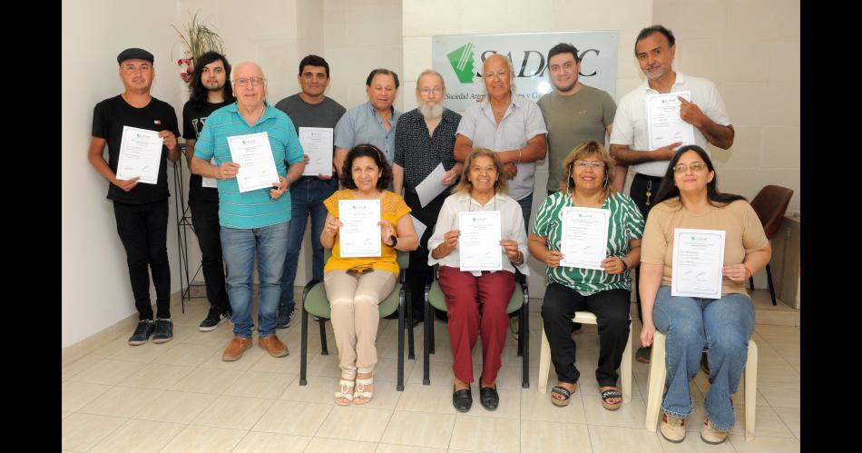 Finalizaron los talleres de letras y de muacutesica organizados por Sadaic