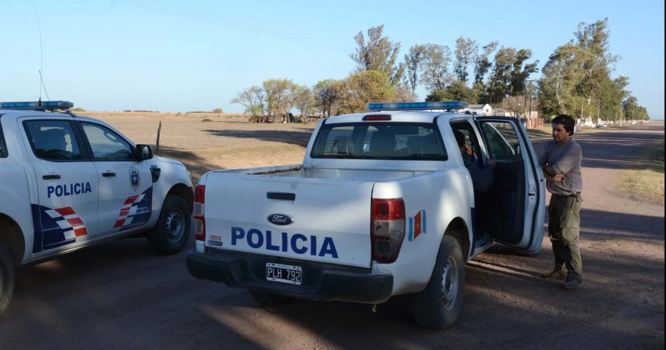 Rescatan a trabajadores rurales que llevaban sin agua 15 diacuteas en el campo