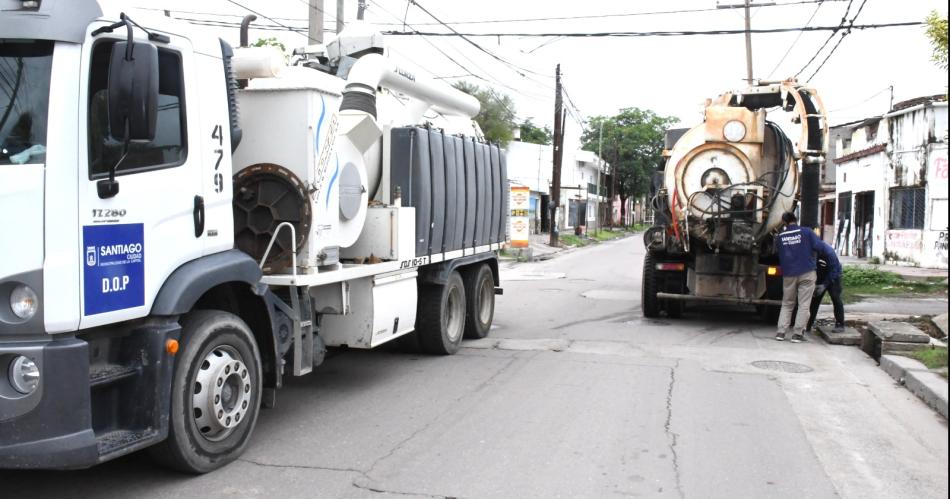 Desarrollan el mantenimiento de los desaguumles pluviales