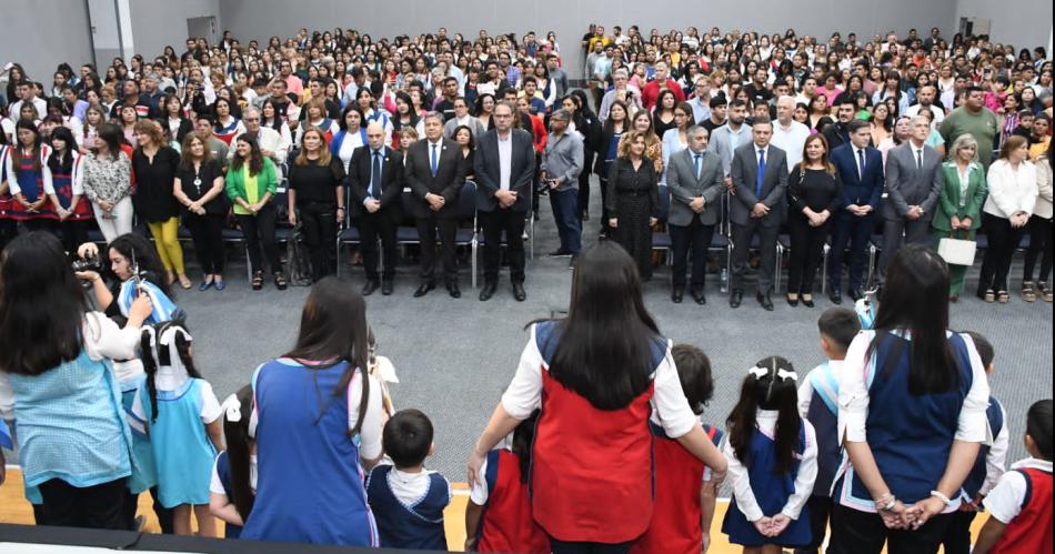 Fuentes destacoacute el cumplimiento del calendario escolar de los jardines de infantes