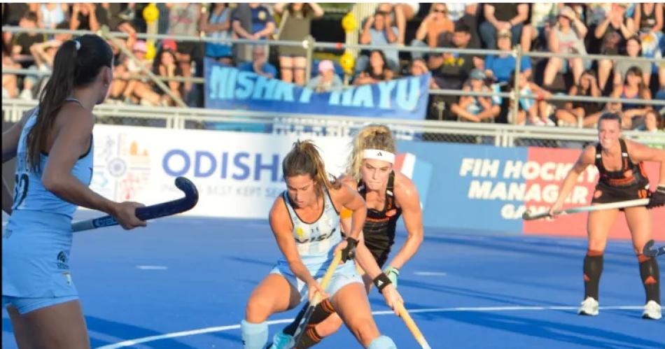 Las Leonas se despidieron de Santiago con una dura derrota