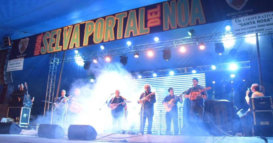 Hoy y mantildeana se desarrollaraacute el 21ordm Festival Portal del NOA en Selva