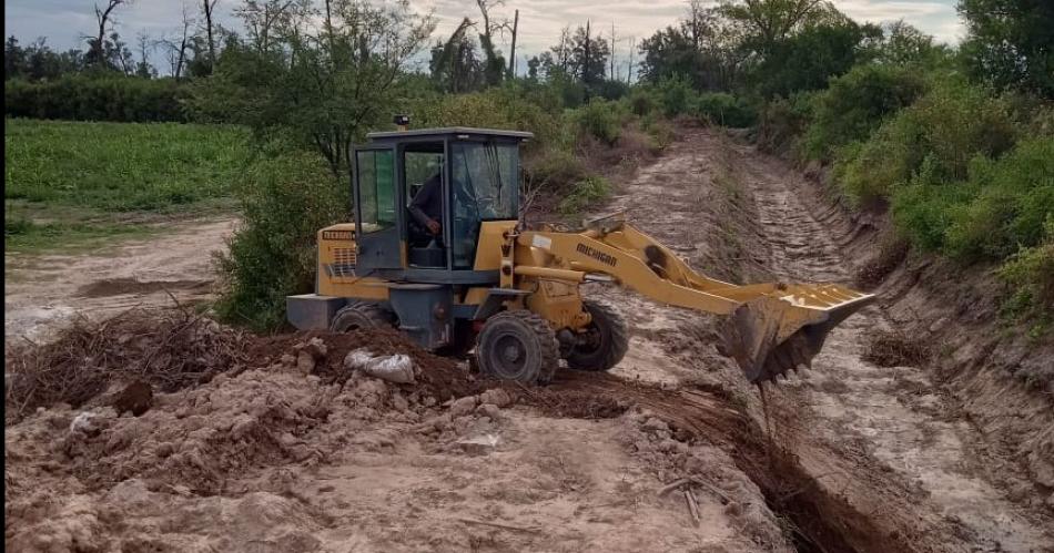 En Colonia el Simbolar se trabaja para mejorar el abastecimiento de agua