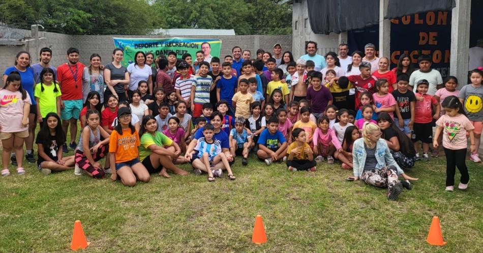 Maacutes de cien chicos ya disfrutan de la Colonia de Vacaciones municipal en Clodomira